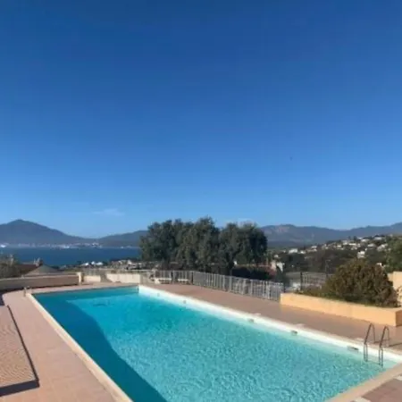Vue A Porticcio Piscine Et Parking * Porticcio (Corsica)
