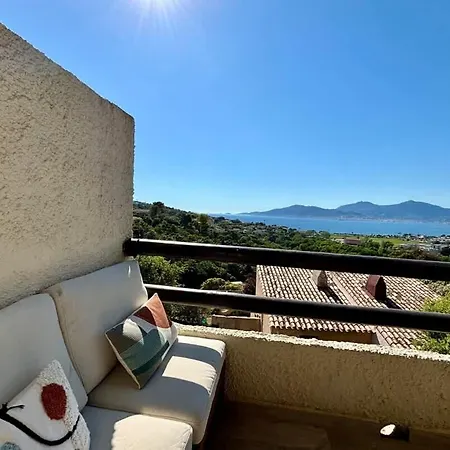Vue A Porticcio Piscine Et Parking *